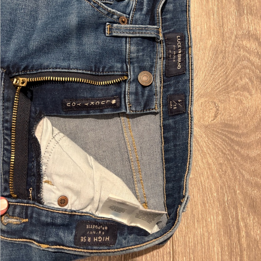 Lucky Brand Dark Blue skinny jeans